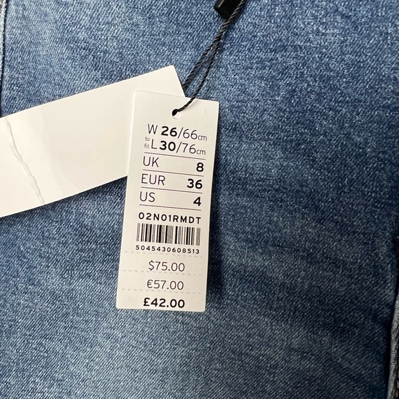 NWT Topshop Jamie Skinny Jeans High Rise Stretch Denim Chewed Hems SIZE 26 - Picture 7 of 7